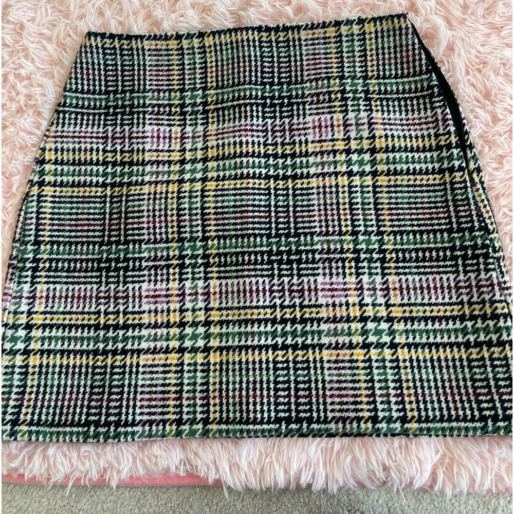 Loft Pleated Knit Skirt